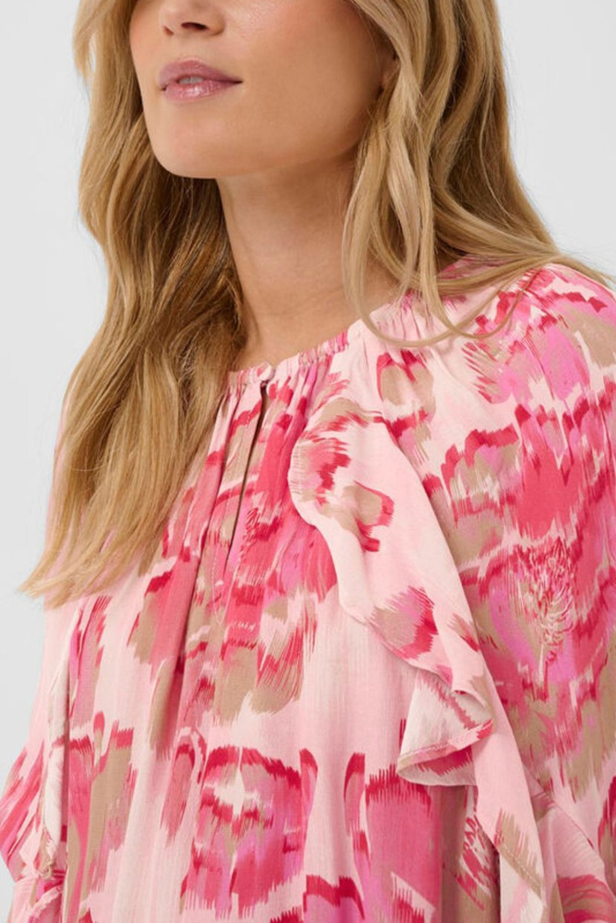 SAINT TROPEZ POLLYANA BLOUSE VISCOSE PINK FLORAL TOP