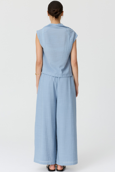POL FENNEL COWL NECK TOP BLUE RAYON NYLON