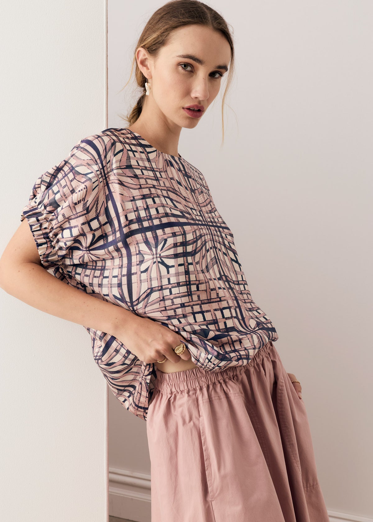LATTICE TOP