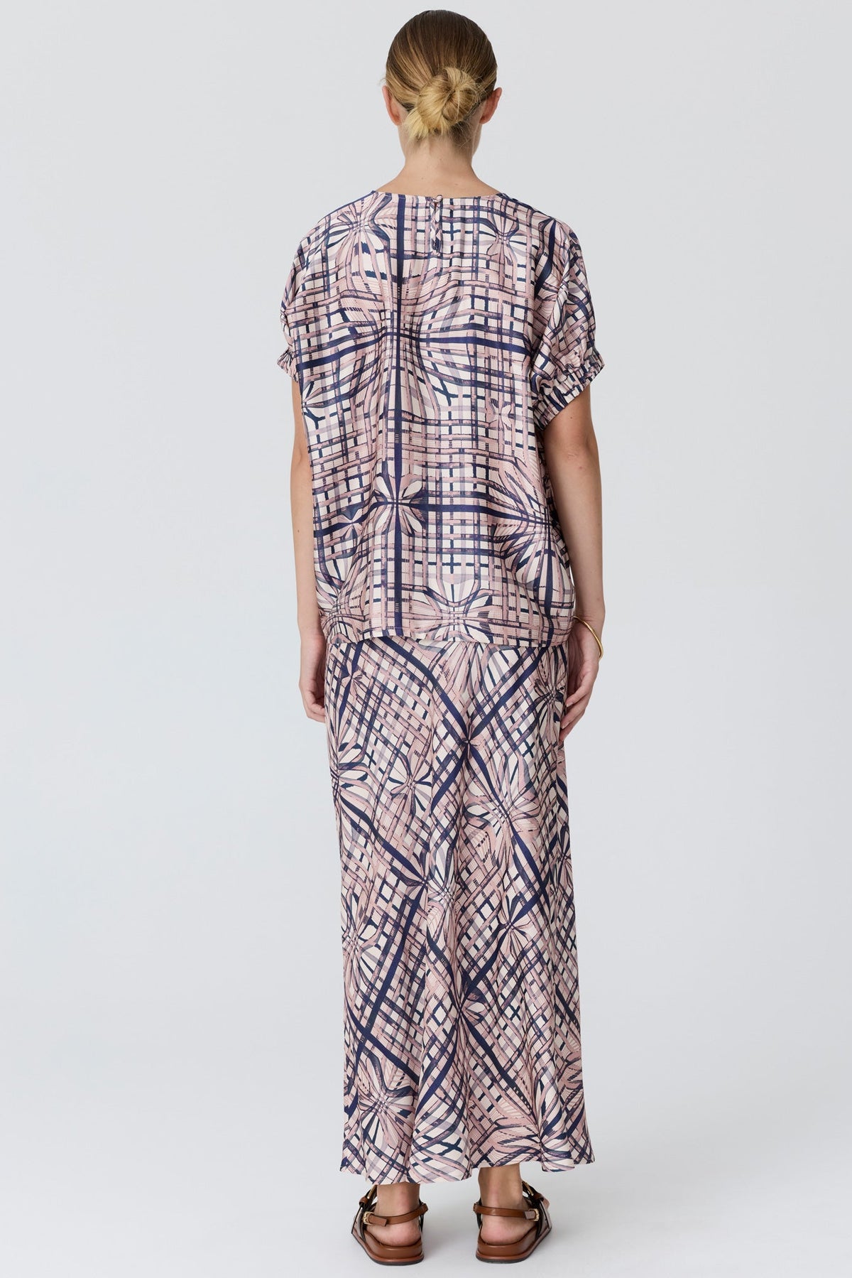 LATTICE TOP