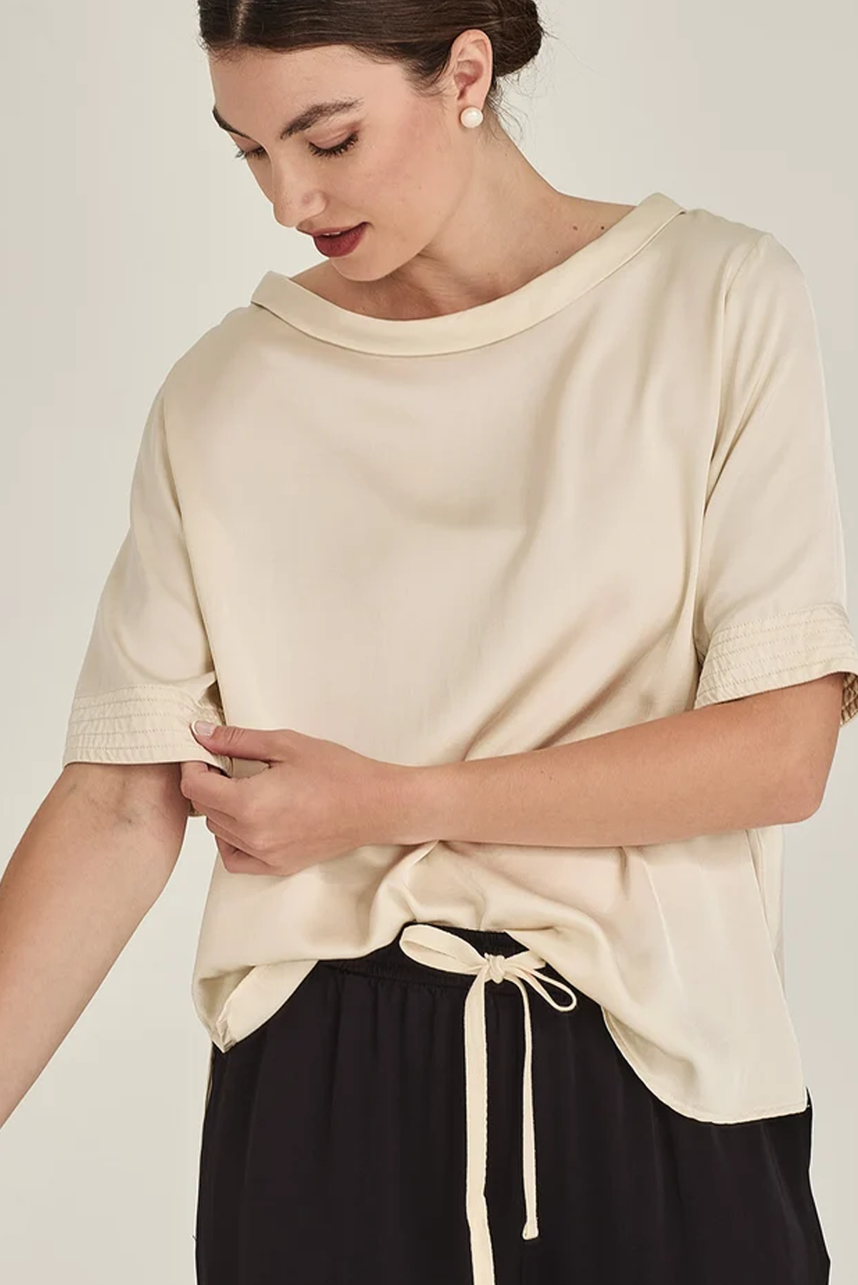CAROLINE SILLS PALISADES SOHO TOP VISCOSE RAYON COFFEE TAN IVORY CREAM