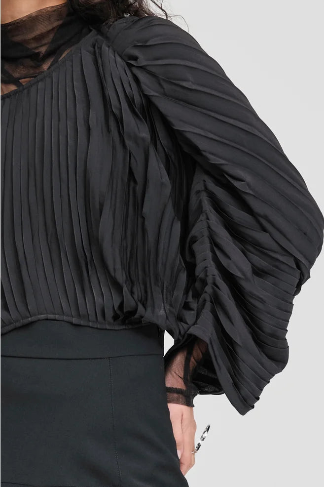 RUMPLE SWEATER
