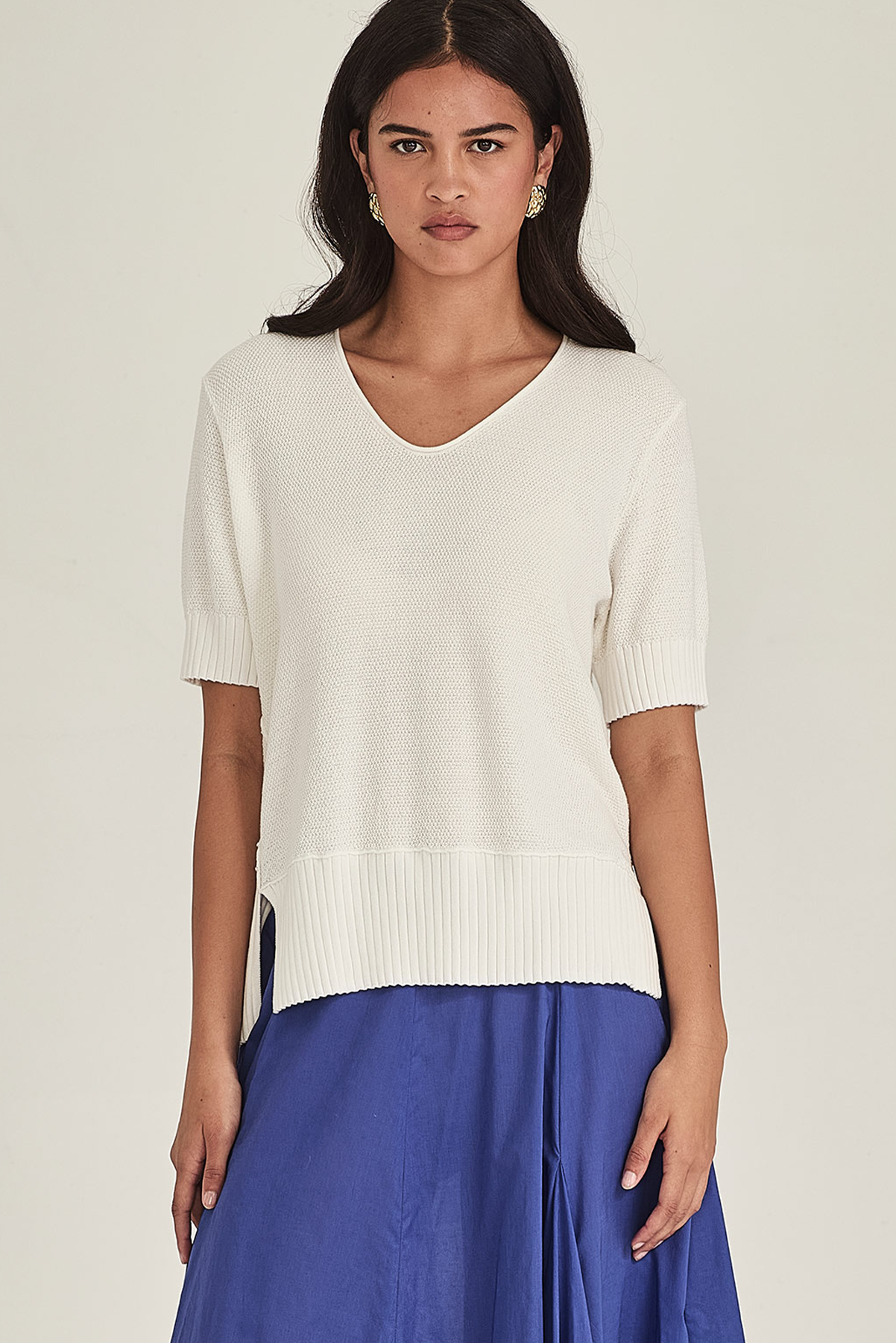 SILLS SALMA KNIT TEE COTTON TENCEL MODAL KNIT TEE COBALT BLUE CHALK WHITE