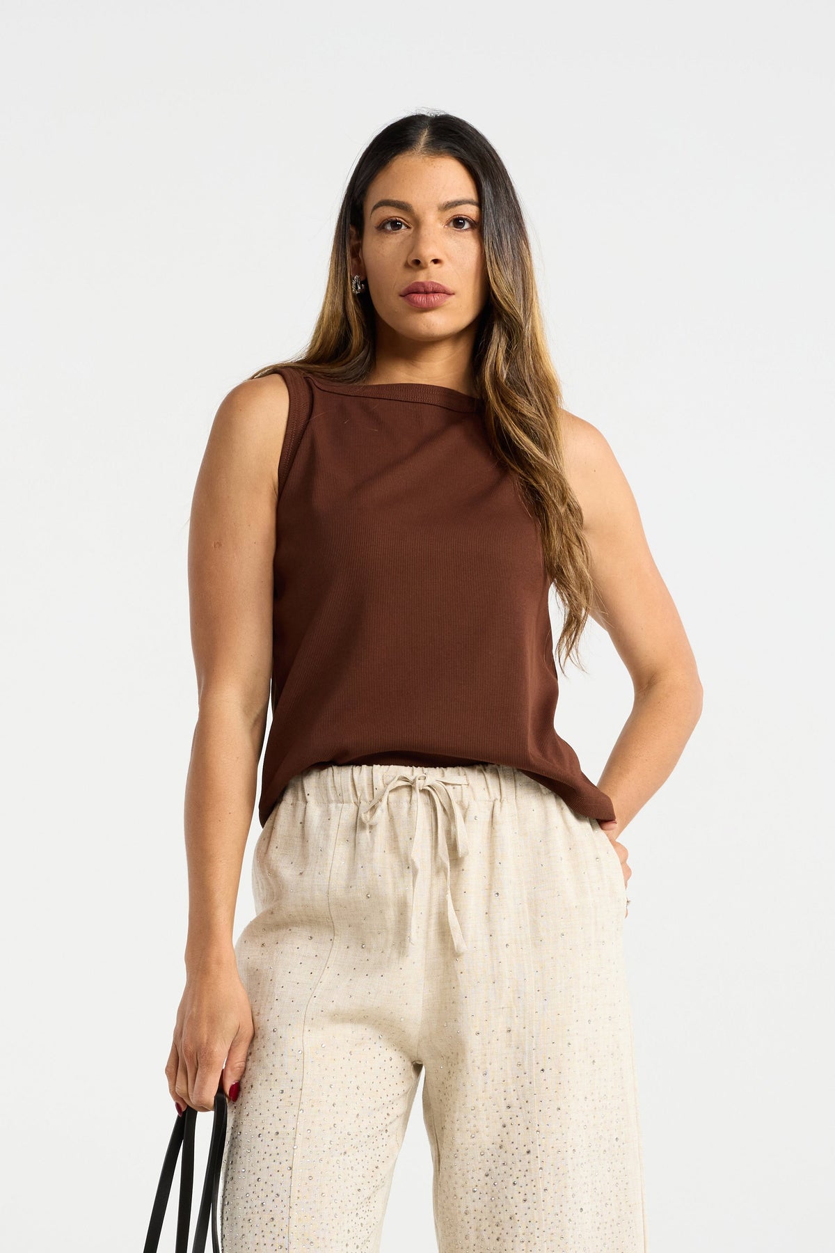 INK BOAT TANK TANK TOP SLEEVELESS BROWN CHOCOLATE BROWN HIGH NECK BOAT NECK RIBBED SOFT FEEL LIGHTWEIGHT STRETCH COMFORTABLE BREATHABLE RELAXED FIT FIGURE SKIMMING CASUAL EVERYDAY WEAR SUMMER ESSENTIAL WARDROBE STAPLE VERSATILE EASY TO STYLE MINIMALIST CLASSIC TIMELESS BASIC TOP LAYERING PIECE NEUTRAL TONE WHITE BROWN