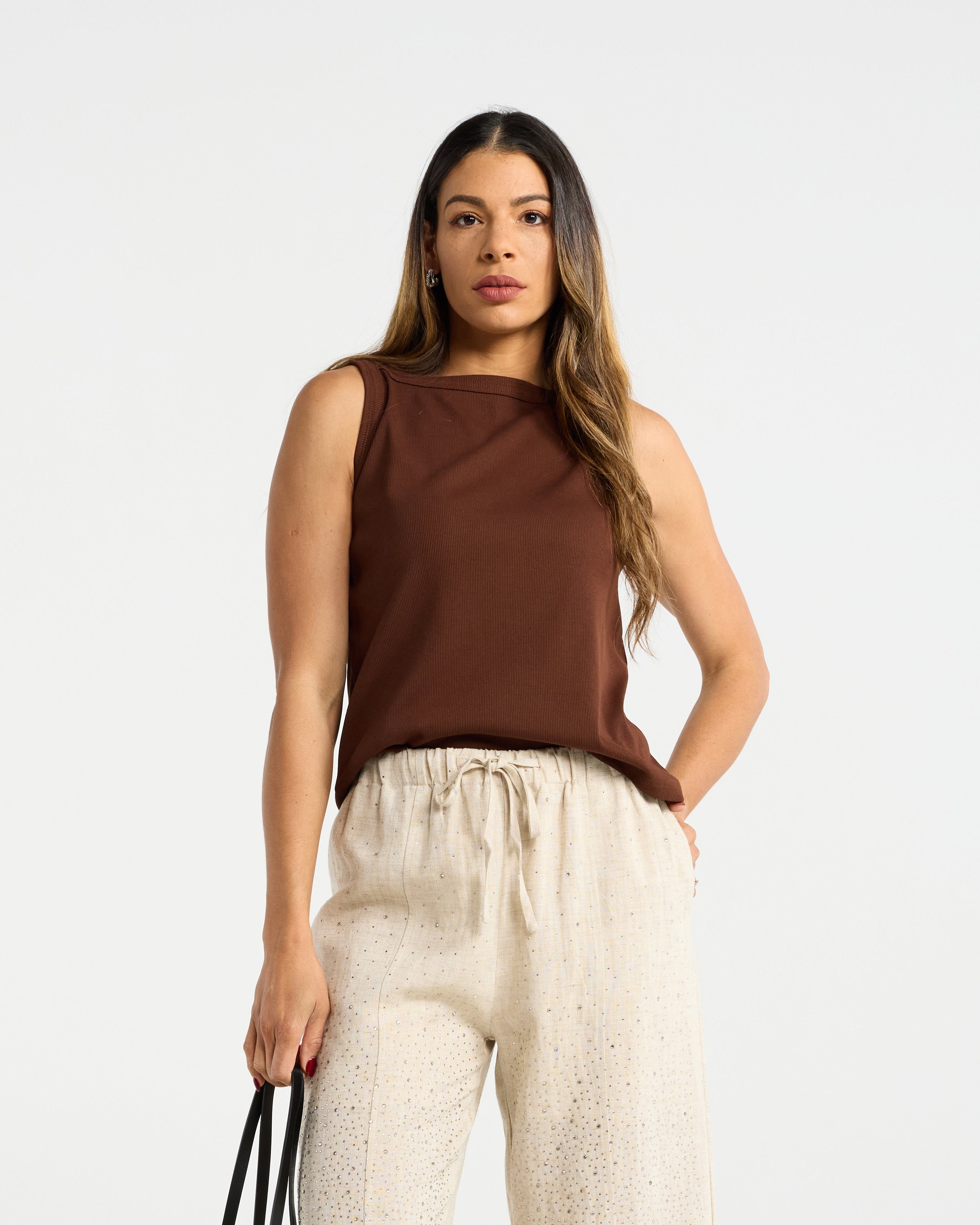 INK BOAT TANK TANK TOP SLEEVELESS BROWN CHOCOLATE BROWN HIGH NECK BOAT NECK RIBBED SOFT FEEL LIGHTWEIGHT STRETCH COMFORTABLE BREATHABLE RELAXED FIT FIGURE SKIMMING CASUAL EVERYDAY WEAR SUMMER ESSENTIAL WARDROBE STAPLE VERSATILE EASY TO STYLE MINIMALIST CLASSIC TIMELESS BASIC TOP LAYERING PIECE NEUTRAL TONE WHITE BROWN