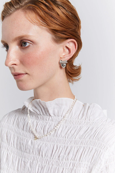 SUPERLOVE BOW EARRINGS