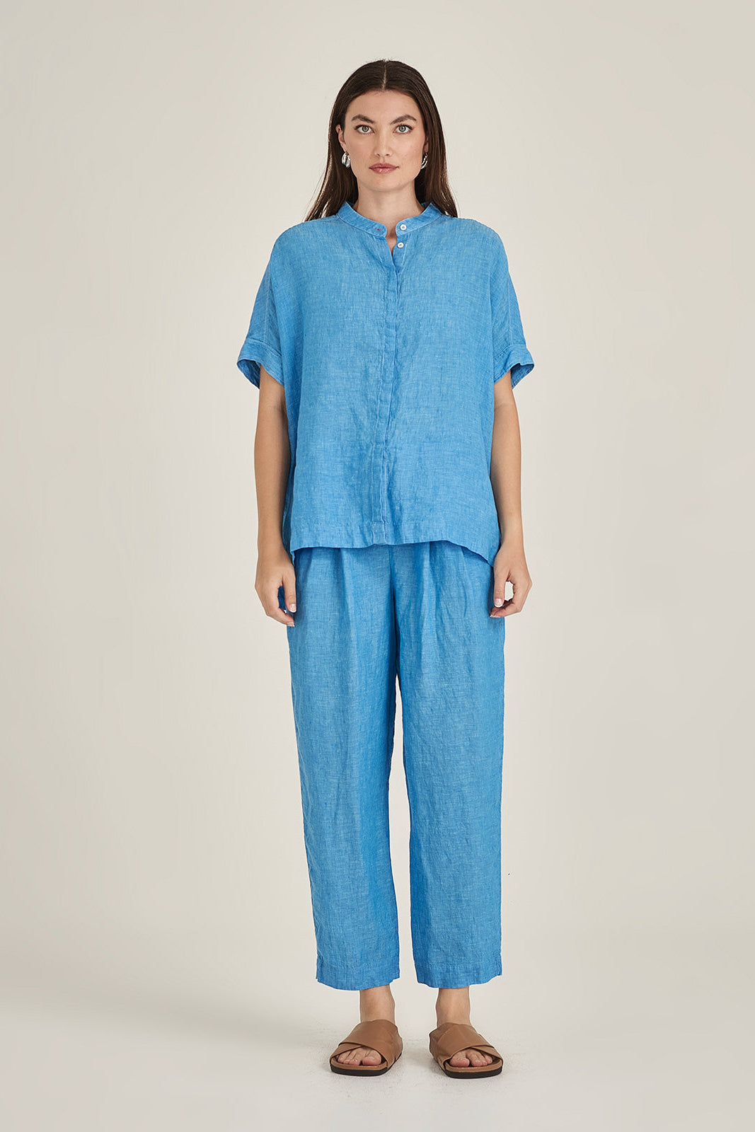 SILLS EMMA LINEN TOP WITH WHITE CONTRASTED STITCHING BOXY COLLARLESS BUTTON UP IN BLUE WHITE GREEN OR NAVY
