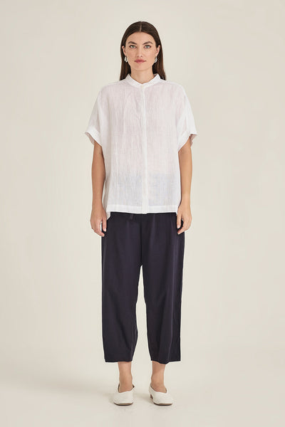 SILLS EMMA LINEN TOP WITH WHITE CONTRASTED STITCHING BOXY COLLARLESS BUTTON UP IN BLUE WHITE GREEN OR NAVY