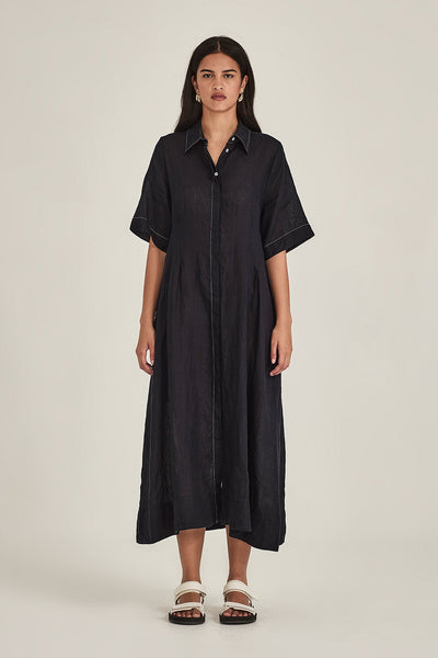 SILLS MADDY LINEN DRESS BUTTON UP SHIRT DRESS WITH PLEAT CINCHING AROUND THE WAIST COMES IN BLUE GREEN OR NAVY 