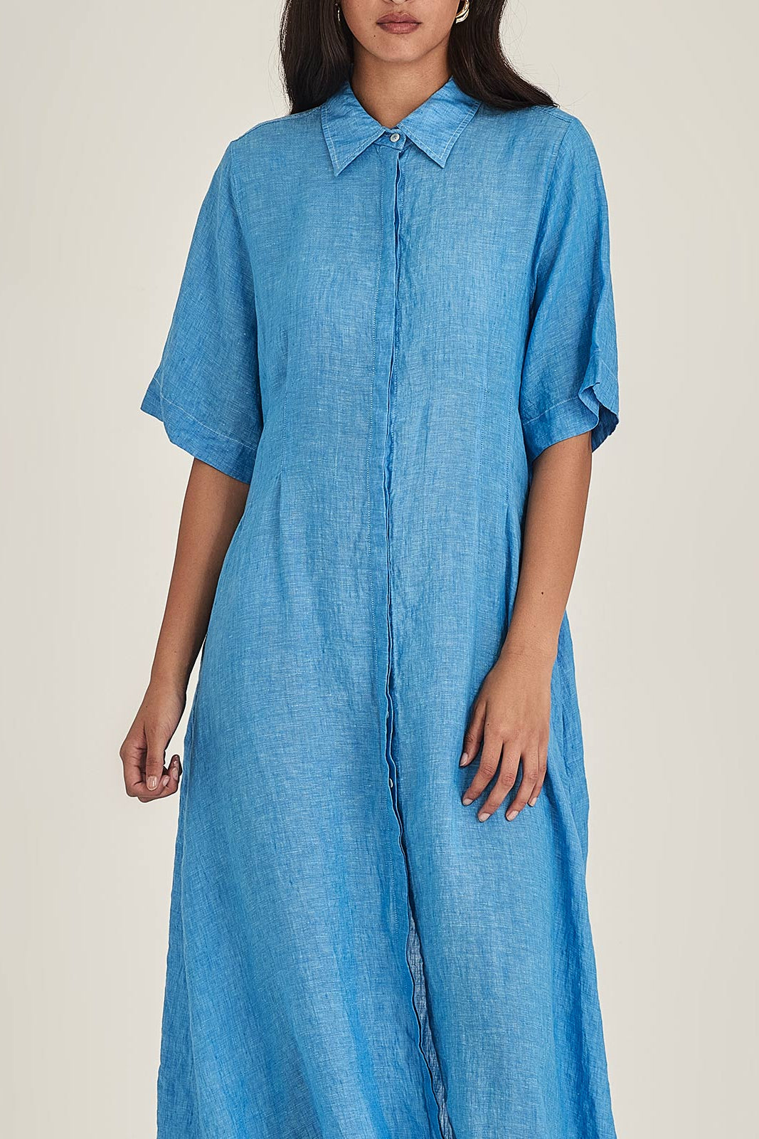 SILLS MADDY LINEN DRESS BUTTON UP SHIRT DRESS WITH PLEAT CINCHING AROUND THE WAIST COMES IN BLUE GREEN OR NAVY 