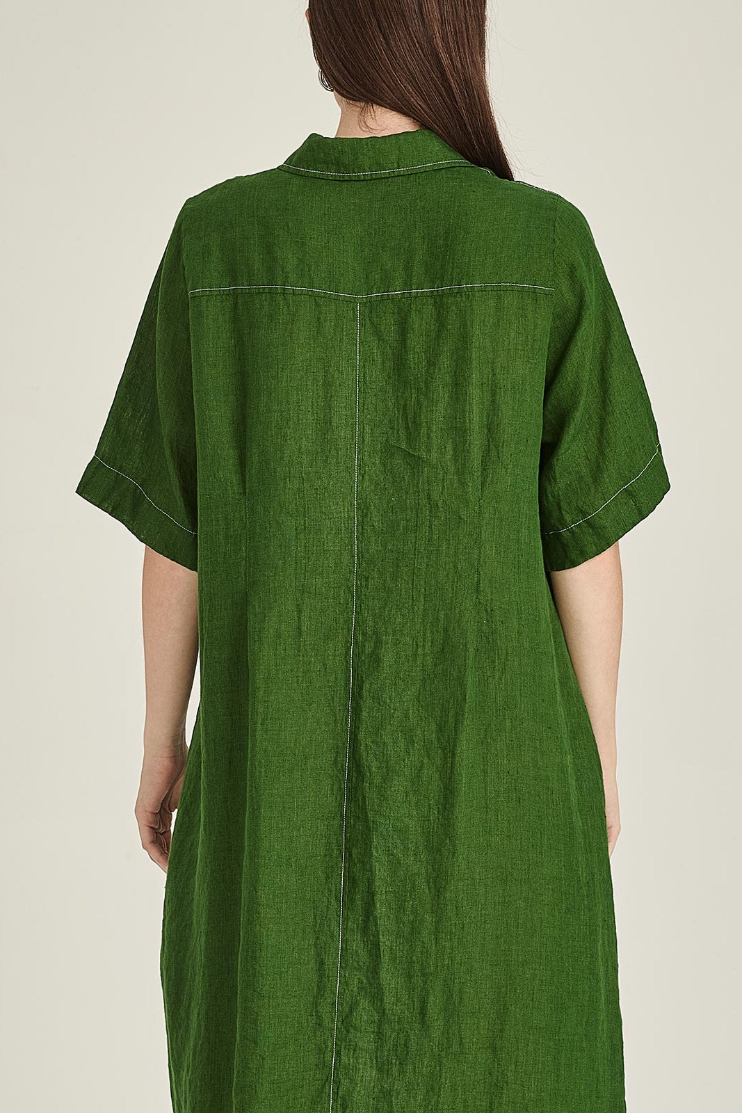 SILLS MADDY LINEN DRESS BUTTON UP SHIRT DRESS WITH PLEAT CINCHING AROUND THE WAIST COMES IN BLUE GREEN OR NAVY 