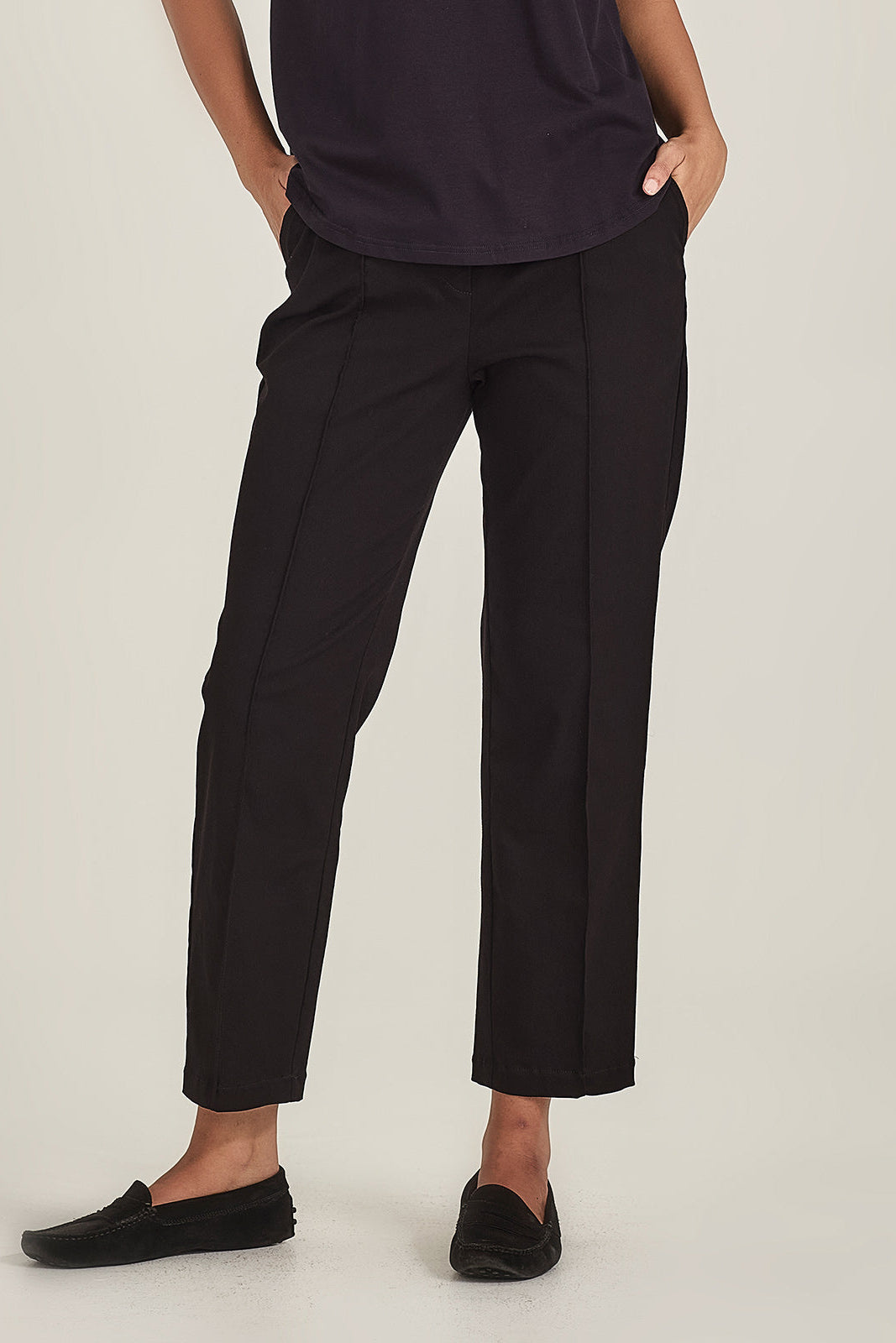 SILLS AUDREY CIGARETTE PANT NAVY RAYON STRETCH PANT