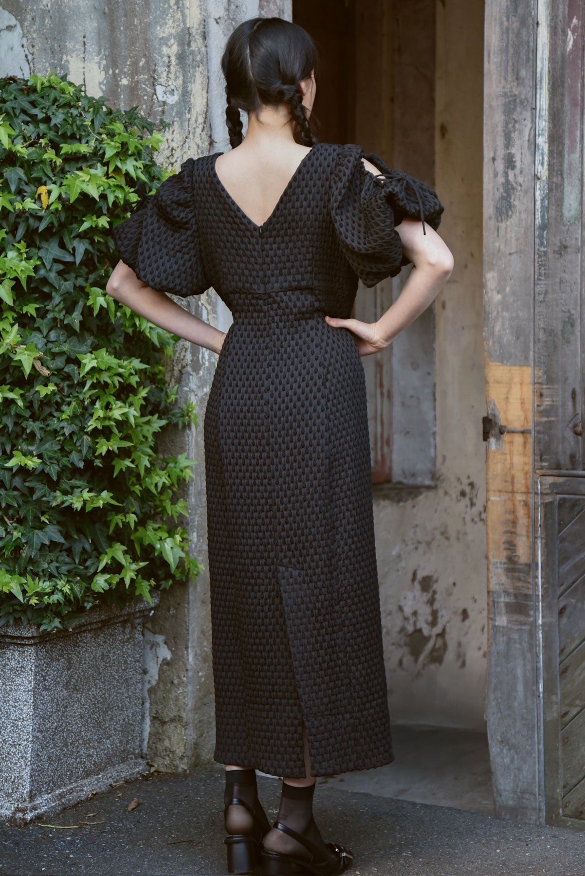 ALONG FOR THE TIED DRESS