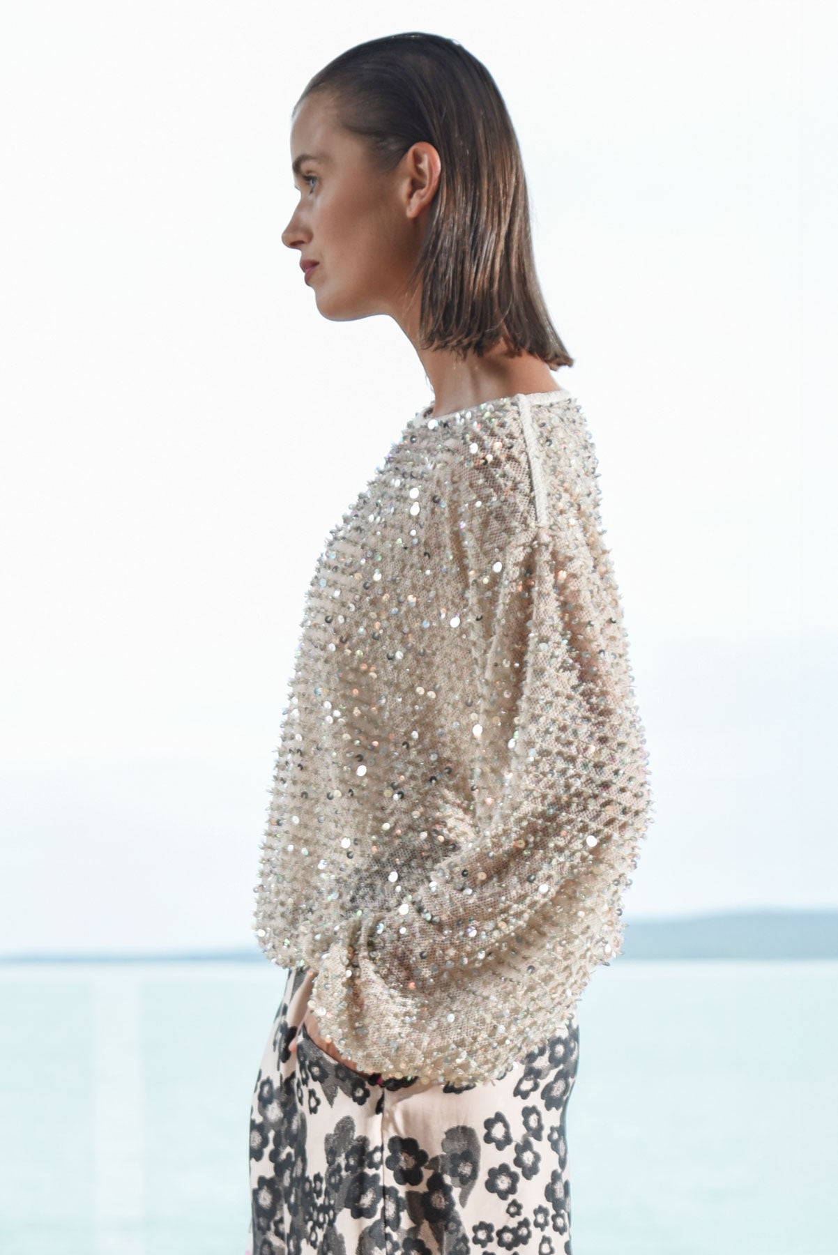 TRELISE COOPER SHIMMY AND SHINE TOP NATURAL POLYESTER SEQUIN SILVER