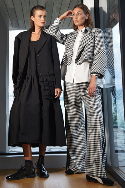 TRELISE COOPER WALK AND TALK TROUSER BLACK AND WHITE GINGHAM PANT WTH DOUBLE BLACK RACING STRIPE DOWN OUTSIDE OF EACH LEG