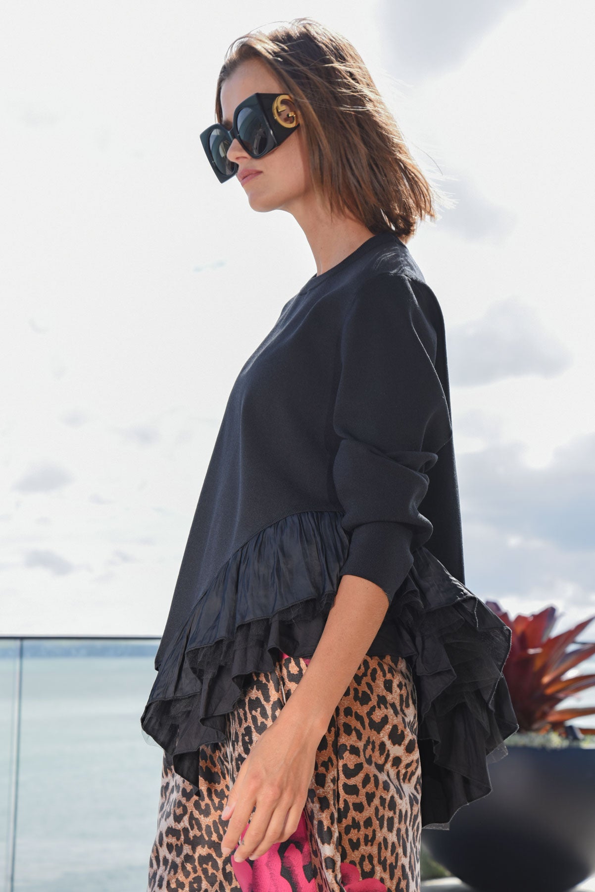 TRELISE COOPER RUFFLE AND GO JUMPER POLYESTER VISCOSE BLACK TOP