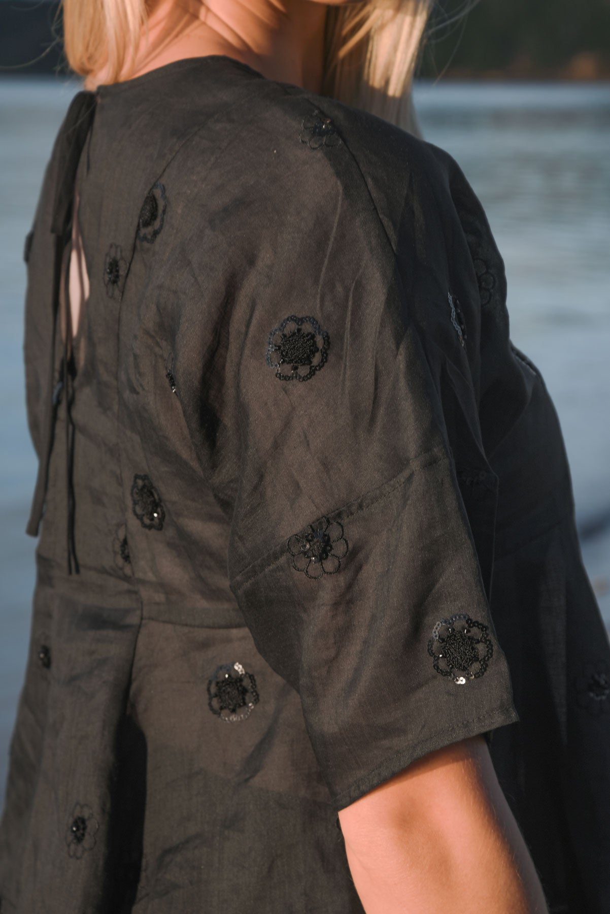 SAY A LITTLE FLARE TOP