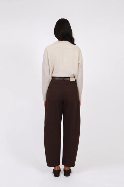 MARLOW THE CURVE BARREL PANT BROWN DENIM JEAN