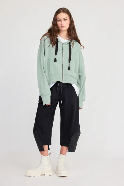 UNDERTAKE JACKET