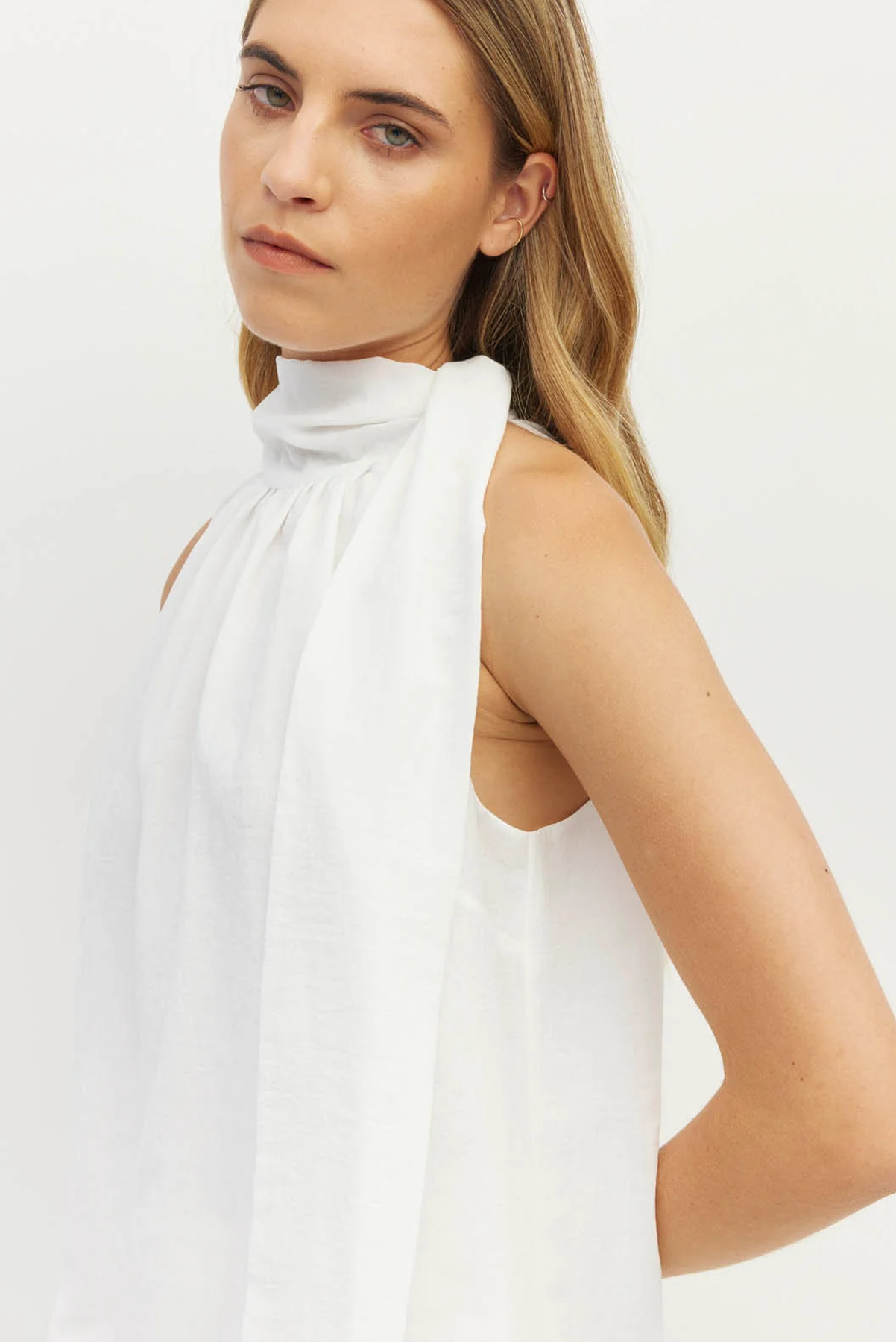 JULIETTE HOGAN ZELDA BLOUSE POLYESTER WHITE HALTER TOP