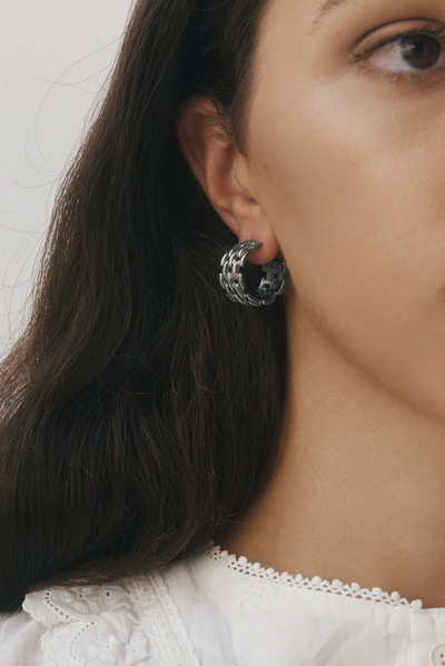 CHAIN EARRINGS