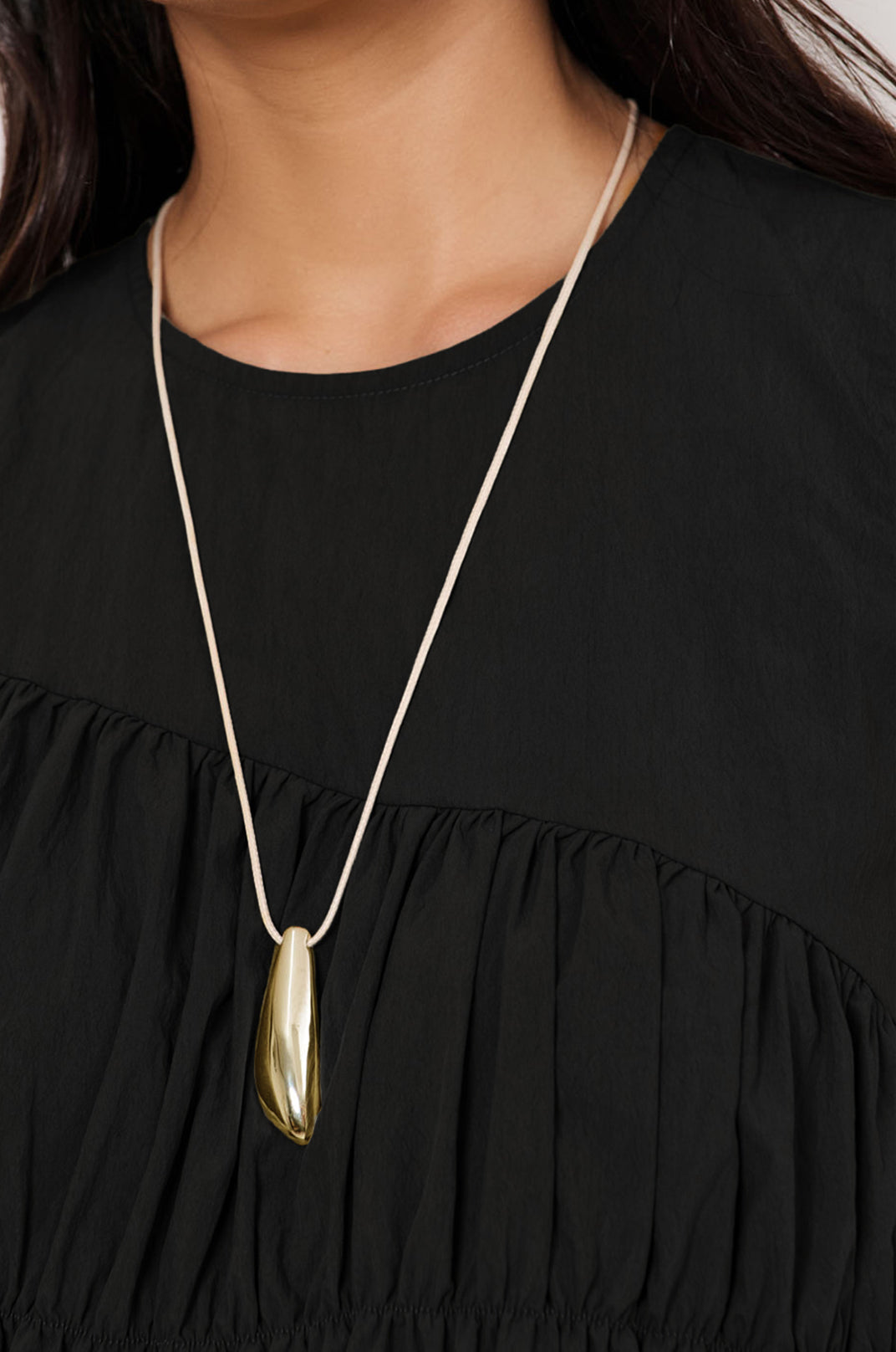 ADORNE METAL POD CORD NECKLACE GOLD 