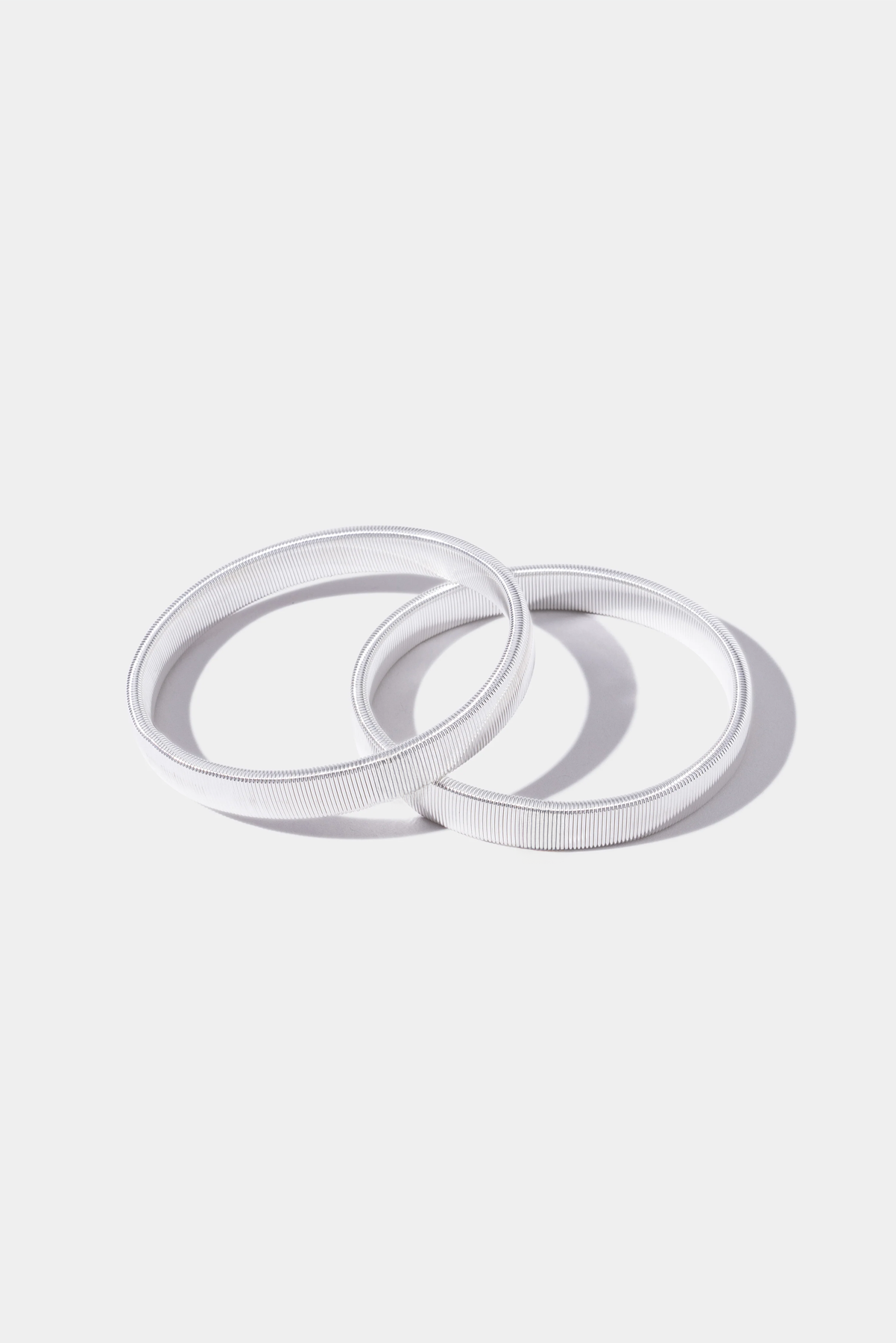 METAL ARMBANDS