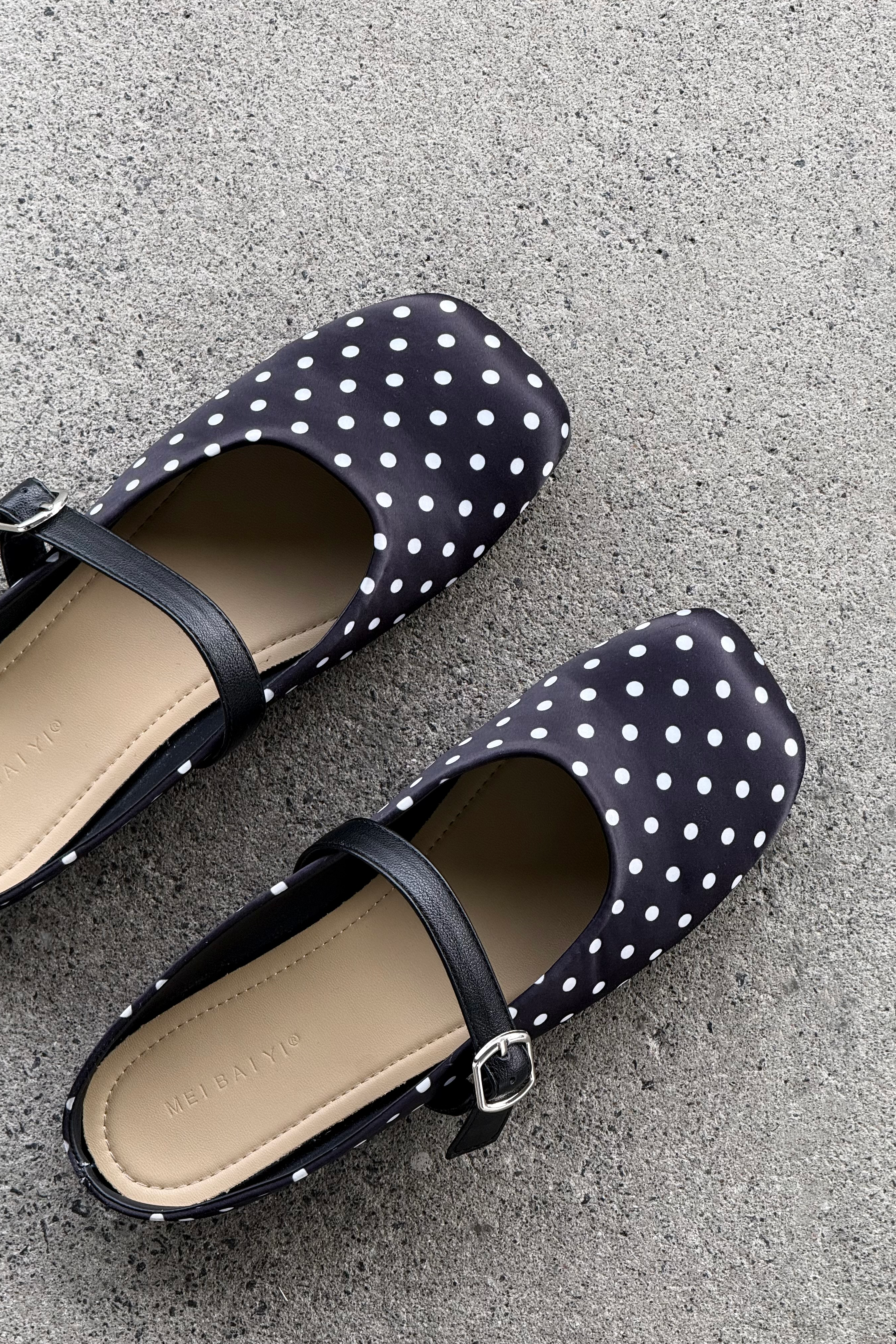 INK SPOT SHOES BLACK AND WHITE SPOT SLIP ON SLIDE FOOTWEAR