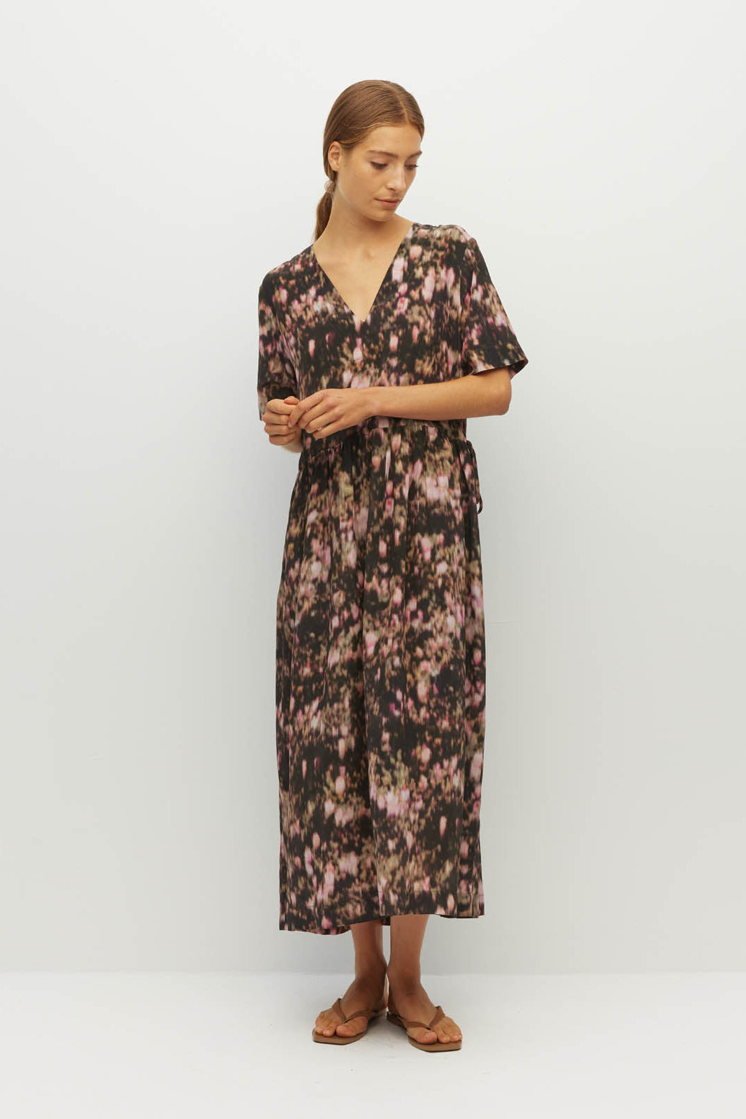 JULIETTE HOGAN VIMA TUNIC SILK MIDI DRESS FLORAL PINK