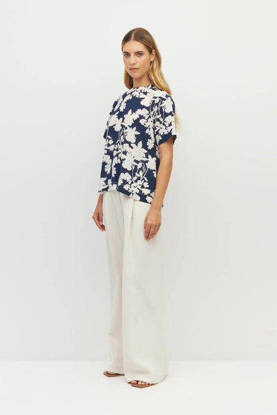JULIETTE HOGAN FANCY T SILK NAVY FLORAL TOP TEE SHIRT
