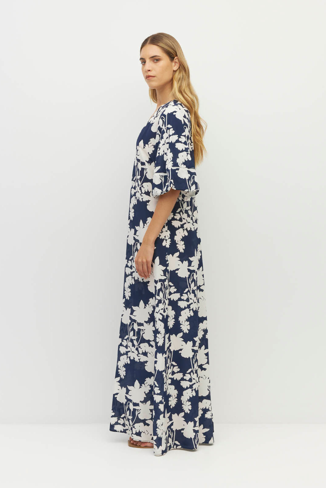 JULIETTE HOGAN PIPER DRESS SILK NAVY FLORAL MAXI DRESS